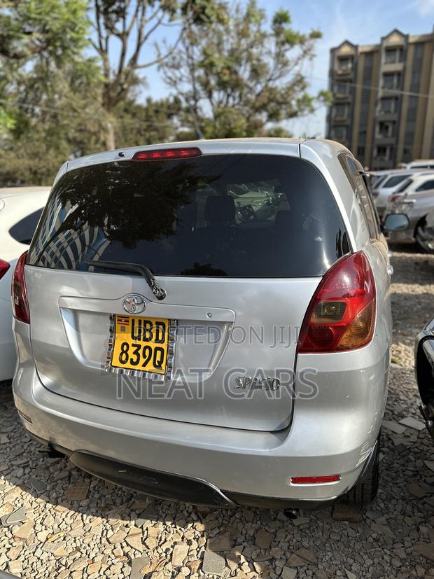 Toyota Corolla Spacio 2004 Silver