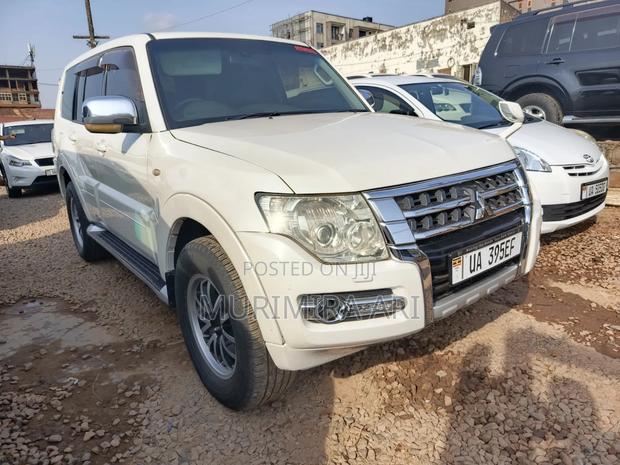 Mitsubishi Pajero IO 2008 White