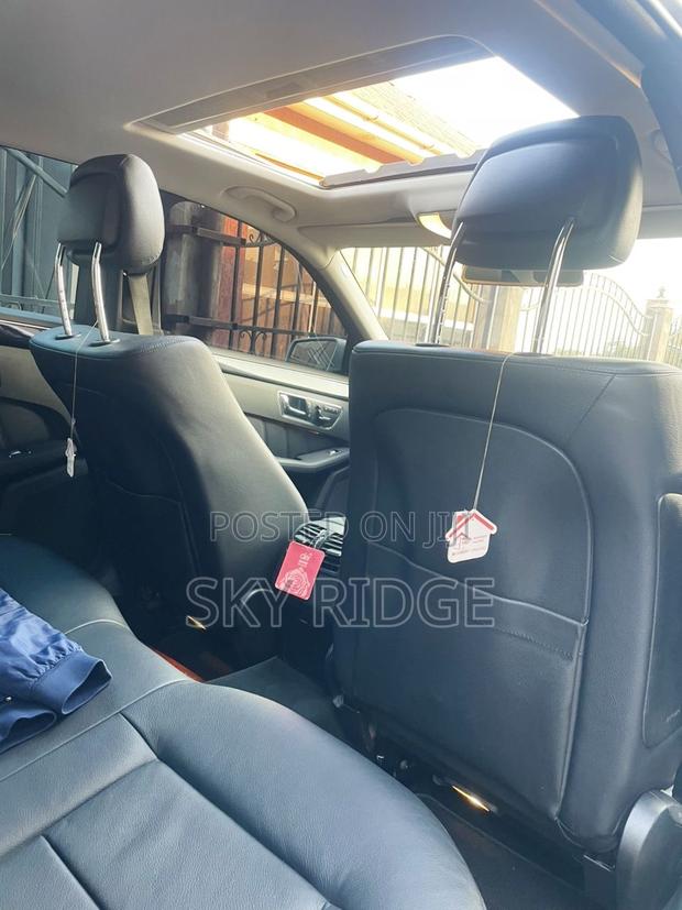 Mercedes-Benz E300 2009 Silver