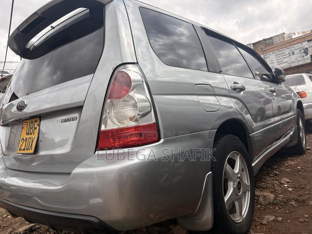 Subaru Forester 2007 Silver
