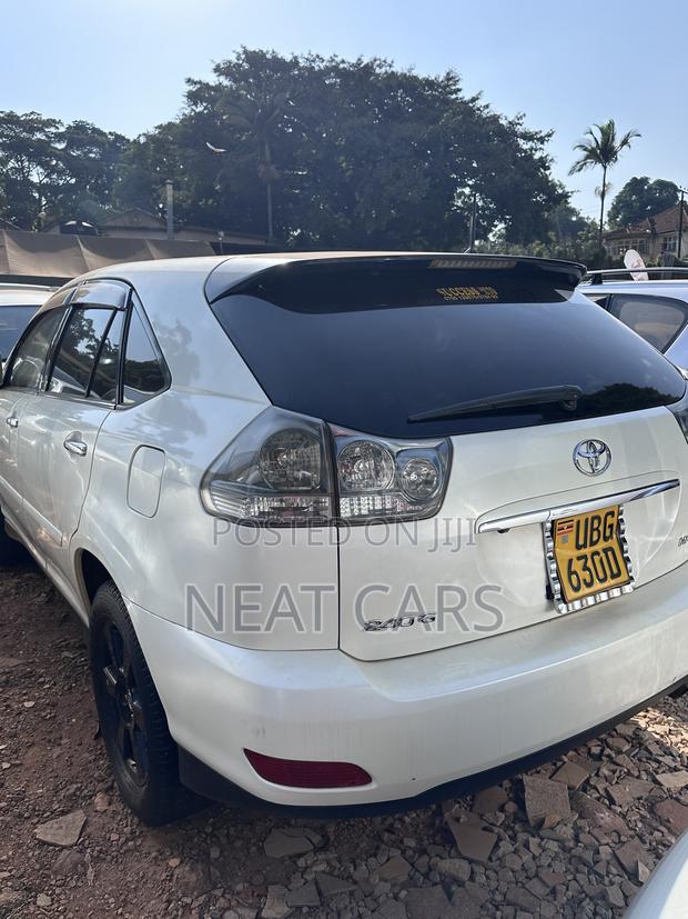 Toyota Harrier 2007 Pearl