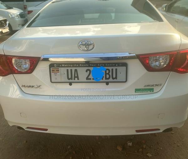 Toyota Mark X 2.5 AWD 2011 White