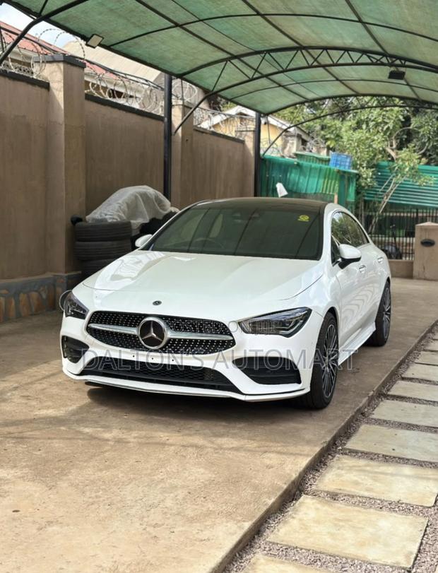 Mercedes-Benz CLA-Class CLA 200 Sedan 2022 White