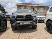 Toyota Hilux 2021 Gray for sale