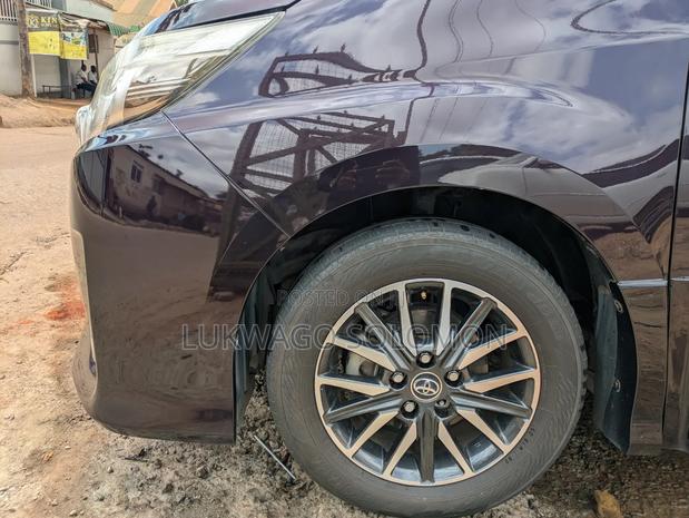 Toyota Noah 2015 Black