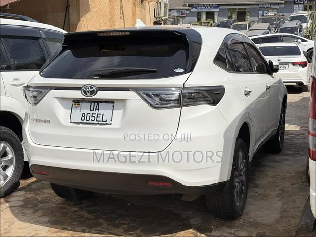 Toyota Harrier 2016 White