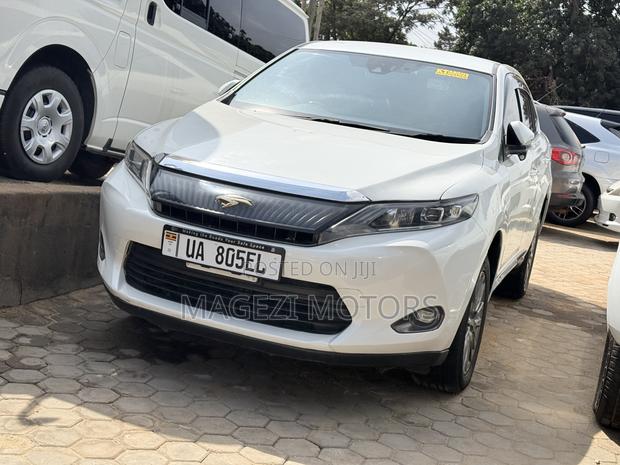 Toyota Harrier 2016 White