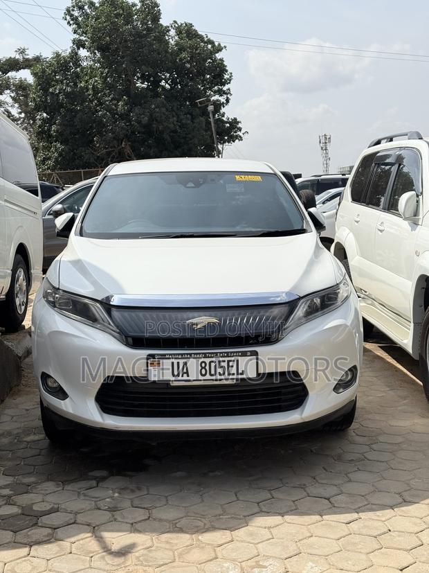 Toyota Harrier 2016 White