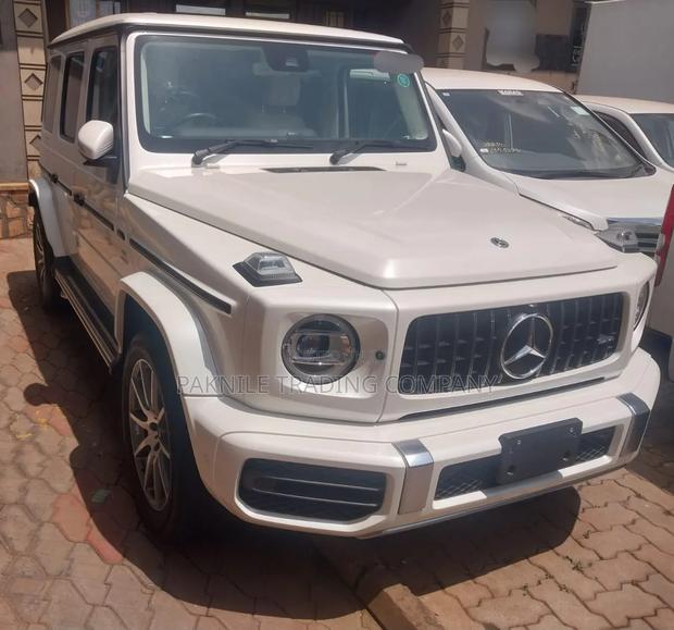 Mercedes-Benz G-Class 2019 White
