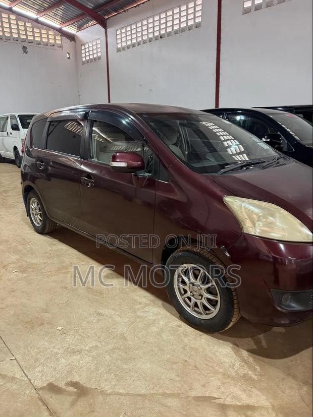 Toyota Passo Sette 2009 Burgundy