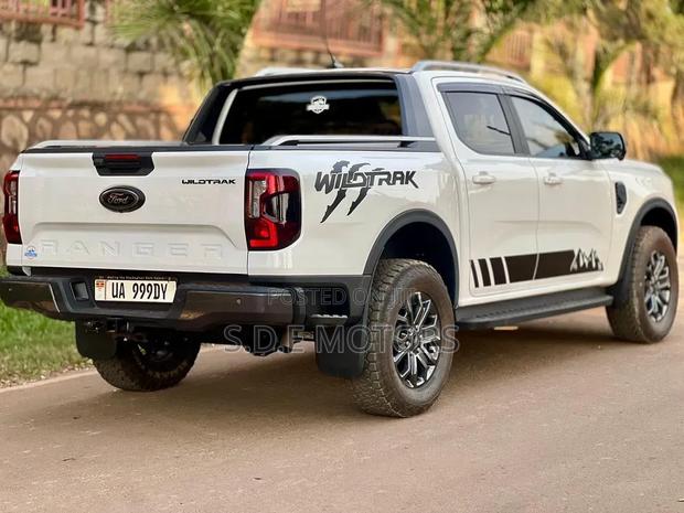 Ford Ranger Wildtrak 2023 White