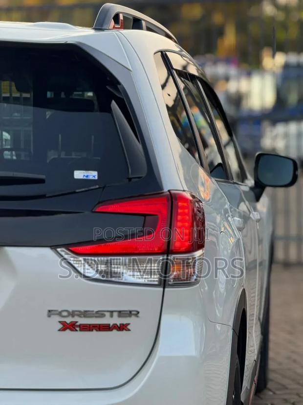 Subaru Forester 2022 White