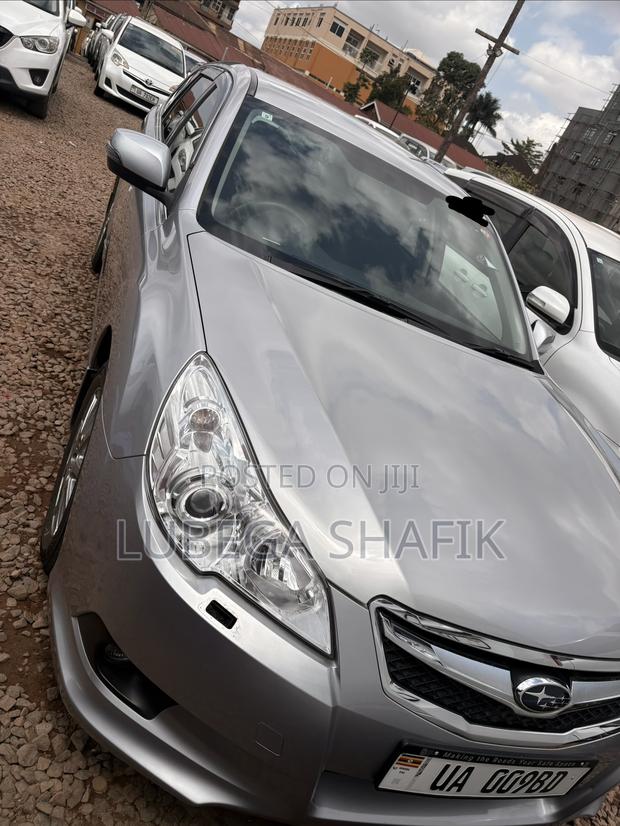 Subaru Legacy 2012 Gray