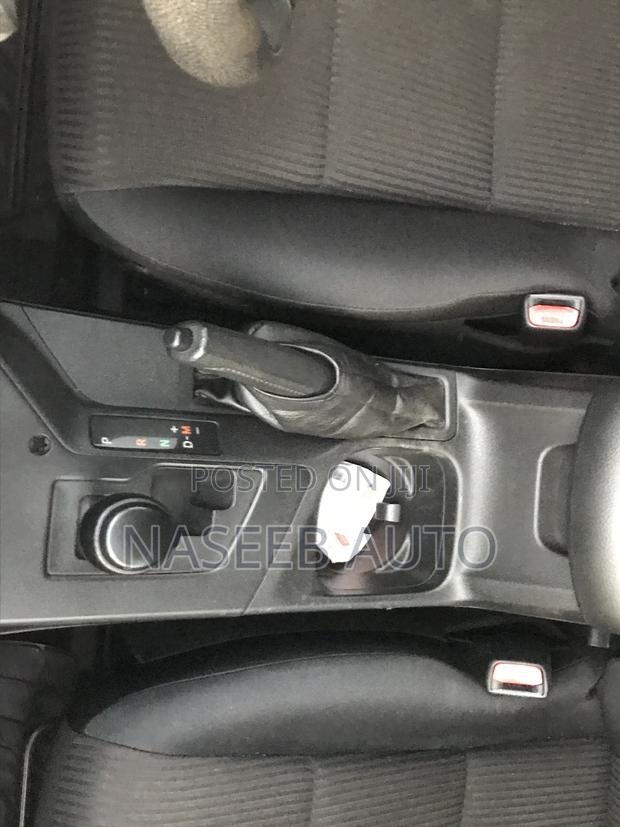 Toyota RAV4 2017 White