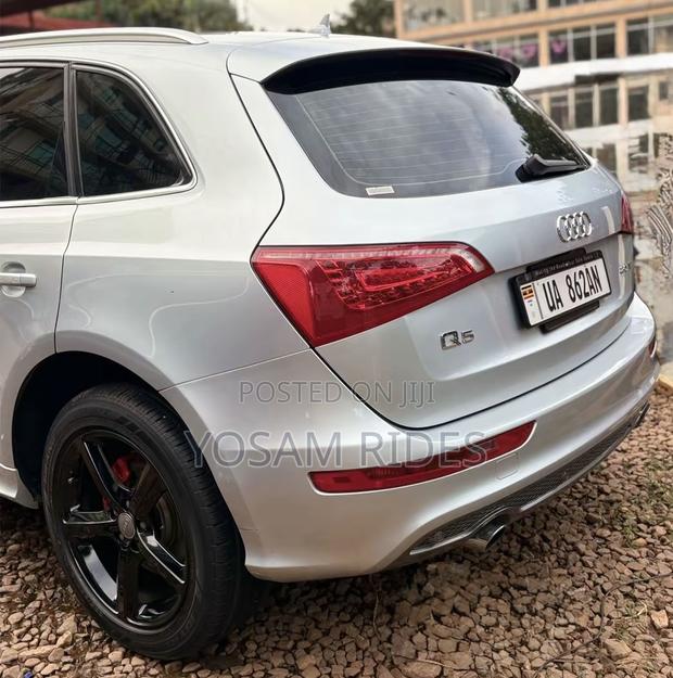 Audi Q5 2.0T Premium Quattro 2012 Silver