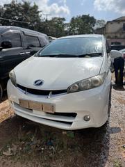 Toyota Wish 2010 White for sale