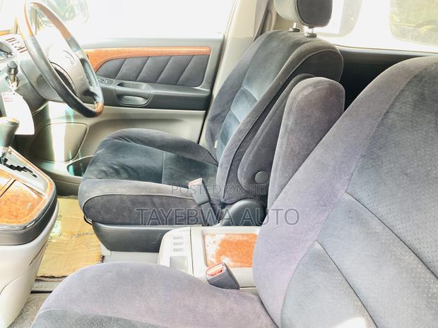 Toyota Alphard 2.4 Petrol FWD 2008