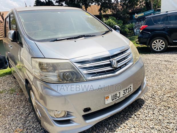 Toyota Alphard 2.4 Petrol FWD 2008