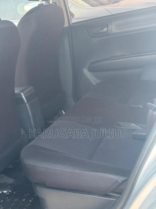 Toyota Corolla Fielder 2013 Silver