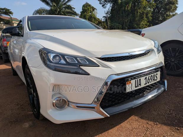 Toyota Mark X 2014 White