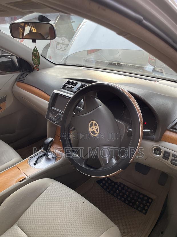Toyota Premio 2009 Silver