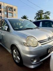 Toyota Sienta 2010 Silver for sale