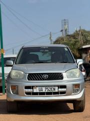 Toyota RAV4 Automatic 2003 White for sale