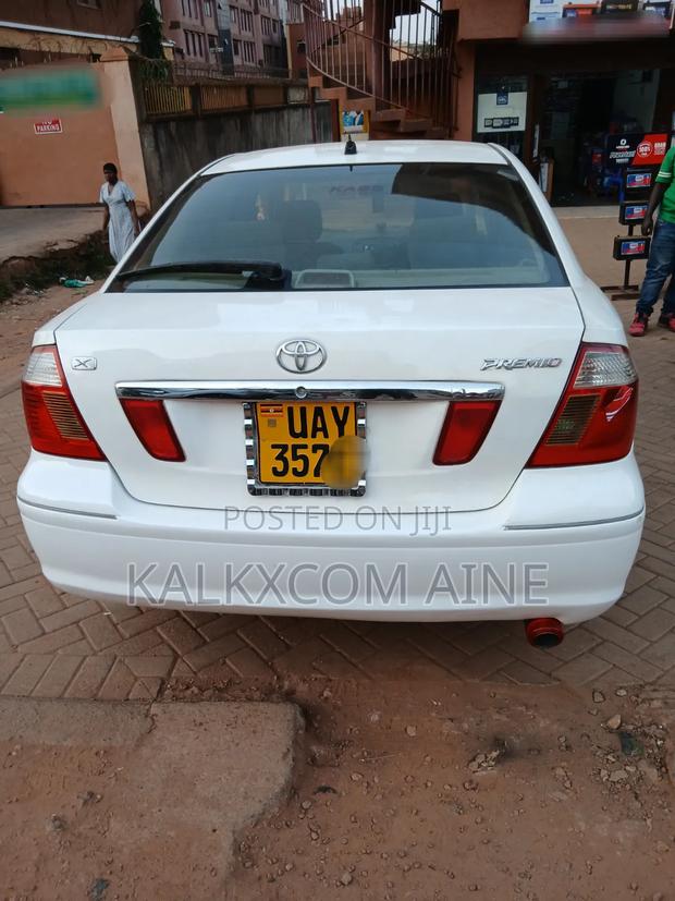 Toyota Premio 2005 White