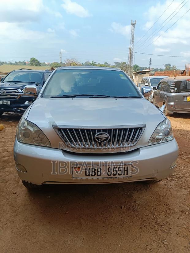 Toyota Harrier 2010 Silver