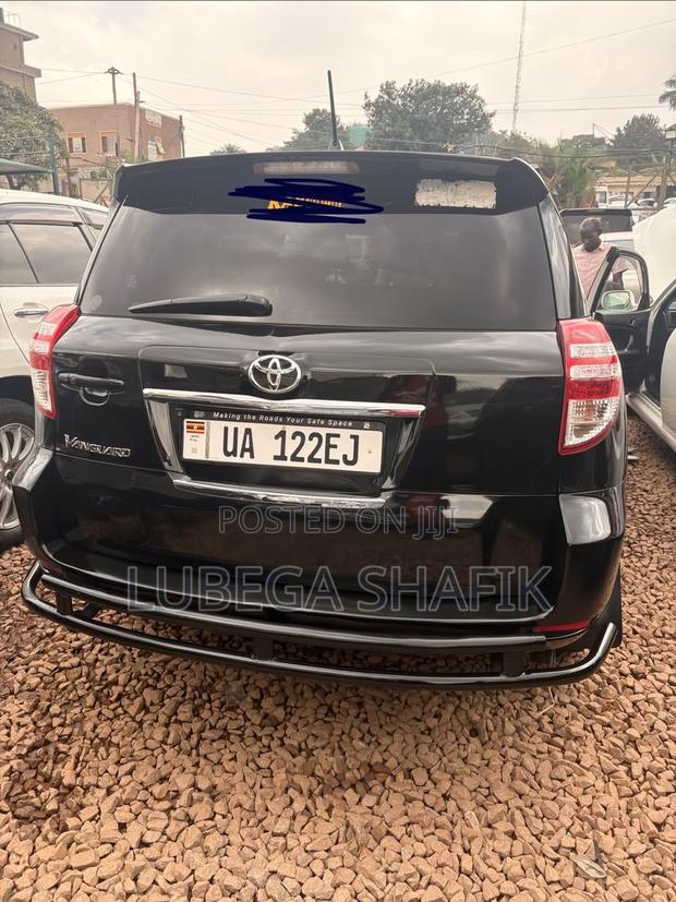 Toyota Vanguard 2008 Black