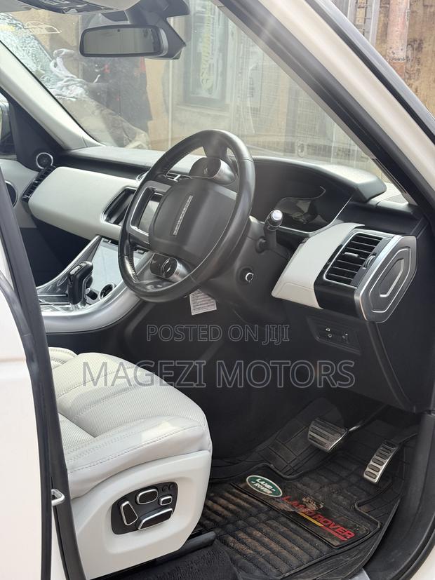 Land Rover Range Rover Sport 2016 White