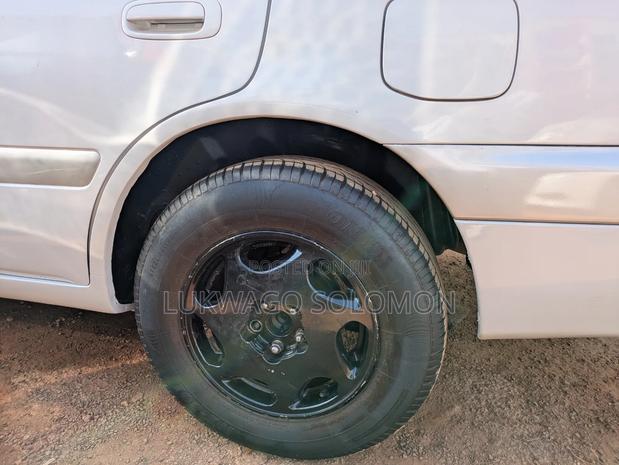 Toyota Premio 2001 Silver