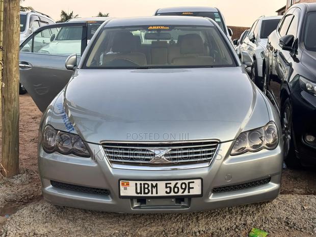 Toyota Mark X 2008 Green
