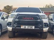 Toyota Hilux 2018 White for sale