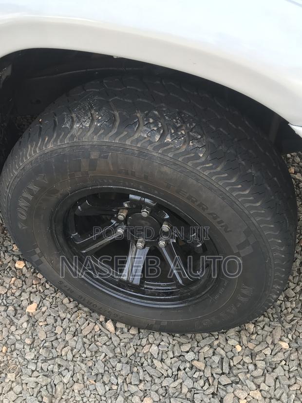 Toyota Land Cruiser Prado 2001 Silver