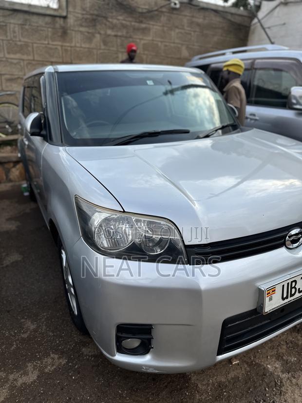Toyota Corolla Rumion 2008 Gray