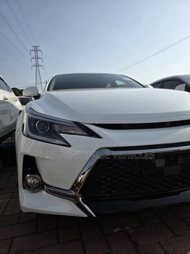 Toyota Mark X 2.5 RWD 2016 Pearl