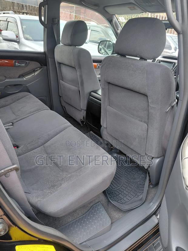 Toyota Land Cruiser Prado 2009 Black