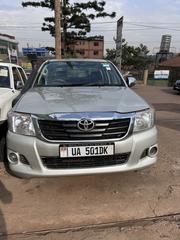 Toyota Hilux 2010 Gold for sale