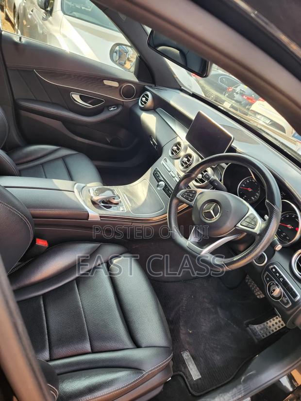 Mercedes-Benz C200 2015 Black