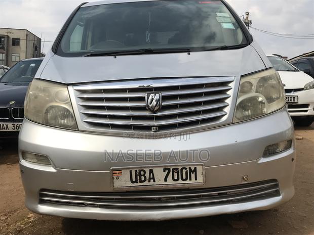 Toyota Alphard 2006 Silver
