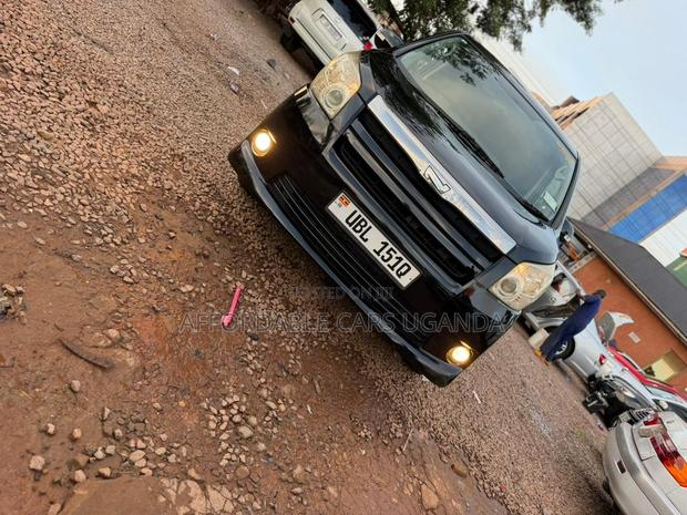 Toyota Noah 2010 Black