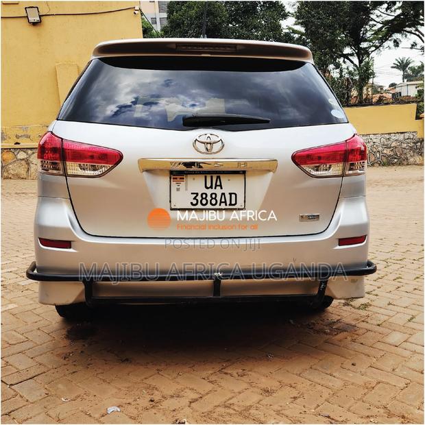 Toyota Wish 2009 Silver