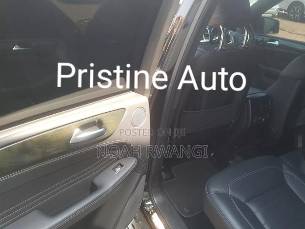 Mercedes-Benz M Class ML350 4dr SUV (3.5L 6cyl 7A) 2014 Black