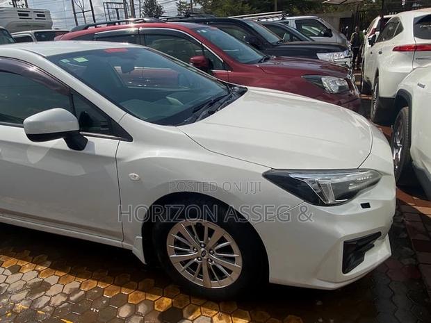 Subaru Impreza 2.0i AWD Hatchback 2017 Pearl