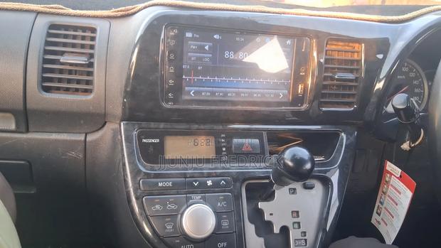 Toyota Wish 2009 Silver
