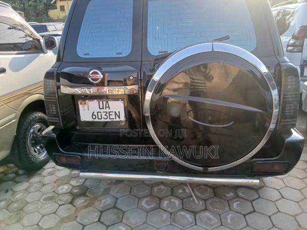 Nissan Patrol 2012 Black