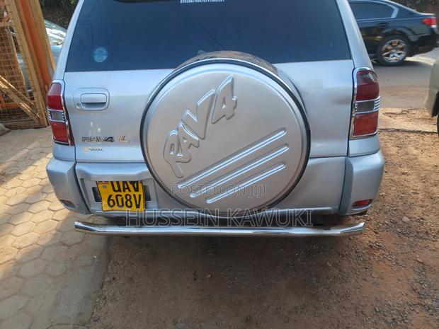 Toyota RAV4 Automatic 2000 Silver
