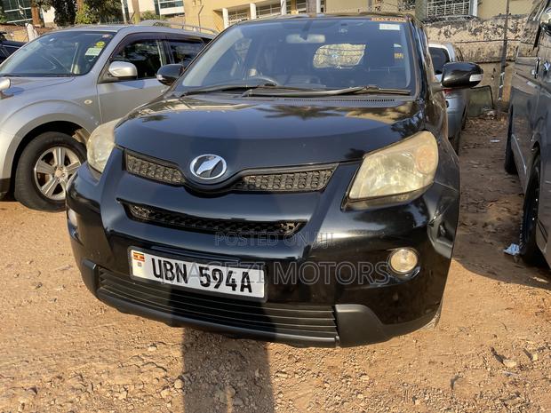 Toyota IST 2010 Black