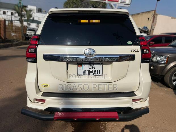 Toyota Land Cruiser Prado 3.0 TD 2013 White